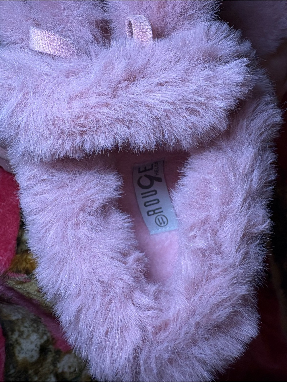 Pink Fuzzy Slippers with Bow - Enjoue